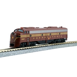 EMD E8A - Pennsylvania Railroad Five Stripe 5887 (DCC Equipped)