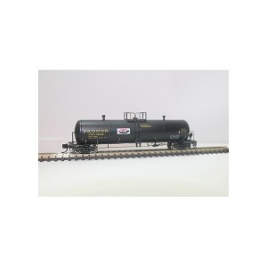 Procor GP20 Tank Car - UTLX 47904