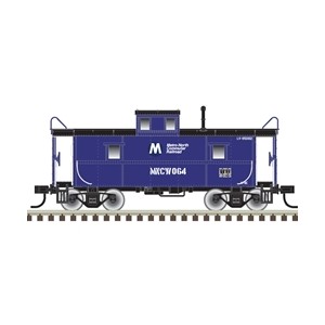 Cupola Caboose - Metro North 064