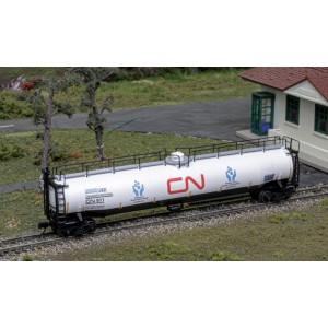ACF 33,000 Gallon Tank Car - Canadian National 911 